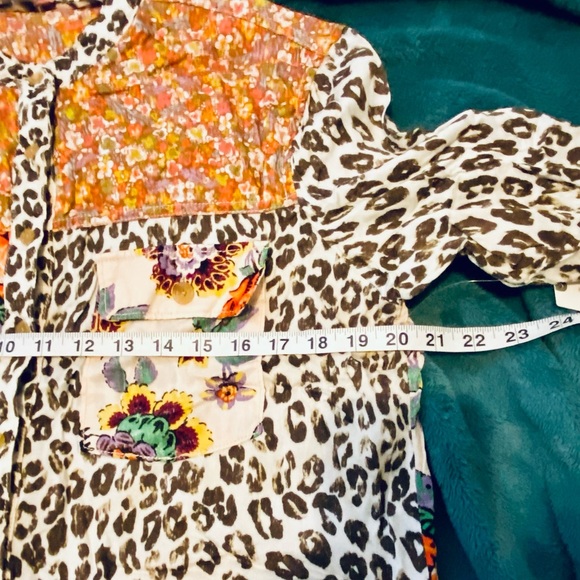NWT - Relaxed Tunic Buttondown - Picture 9 of 9